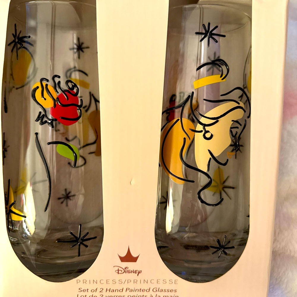 Disney Belle set of 2 Hand Painted 18.6oz Glass Tumblers